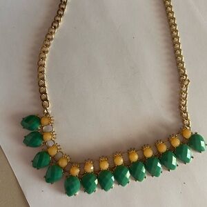 Elegant Green and Gold Necklace